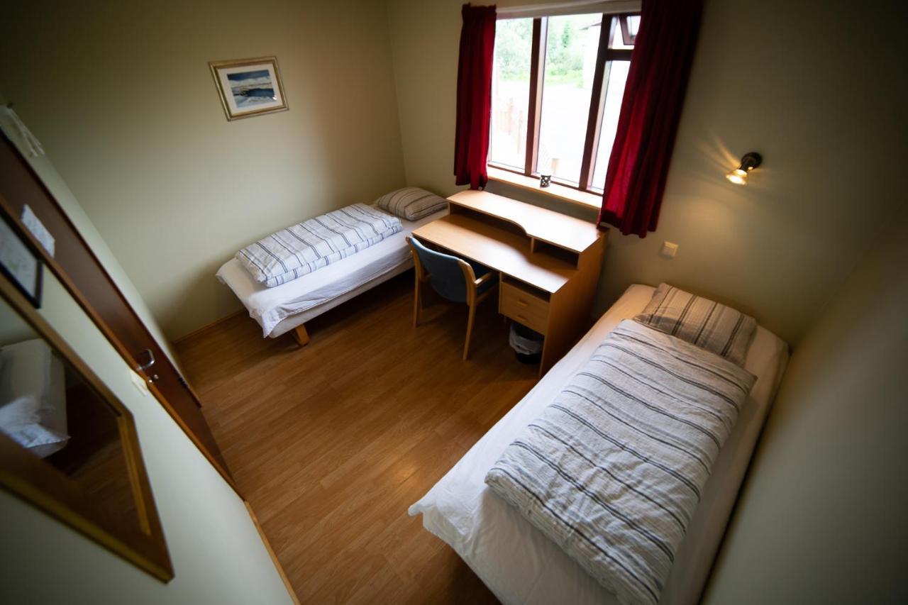 Árbót Hostel Húsavík Buitenkant foto