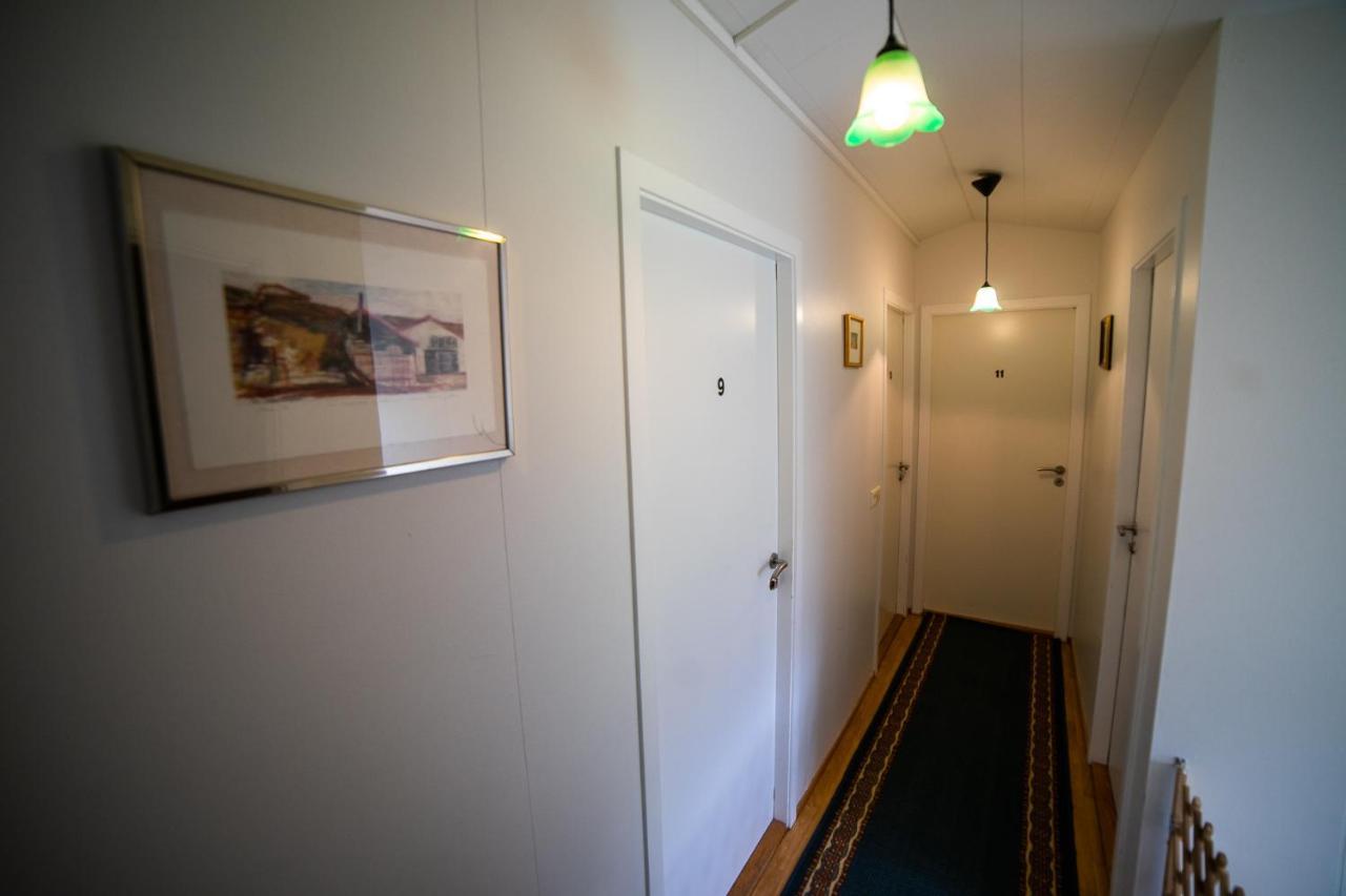 Árbót Hostel Húsavík Buitenkant foto