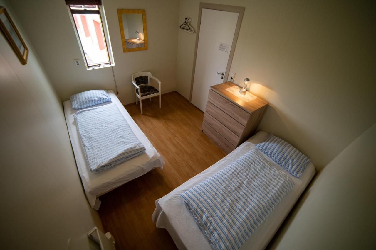 Árbót Hostel Húsavík Buitenkant foto